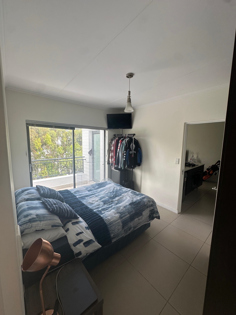 To Let 1 Bedroom Property for Rent in De Velde Western Cape